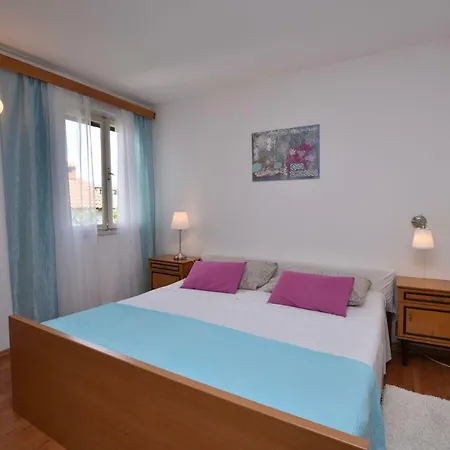 Apartment Varos