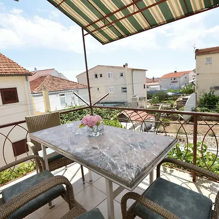 Apartment Varos