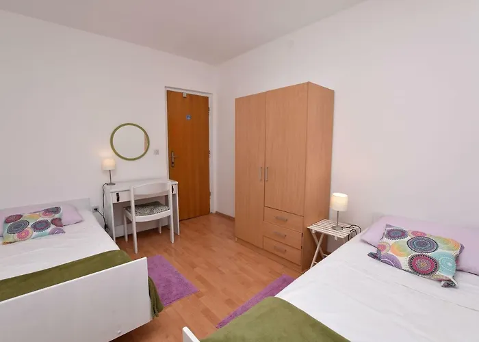 Varos Apartment Primosten